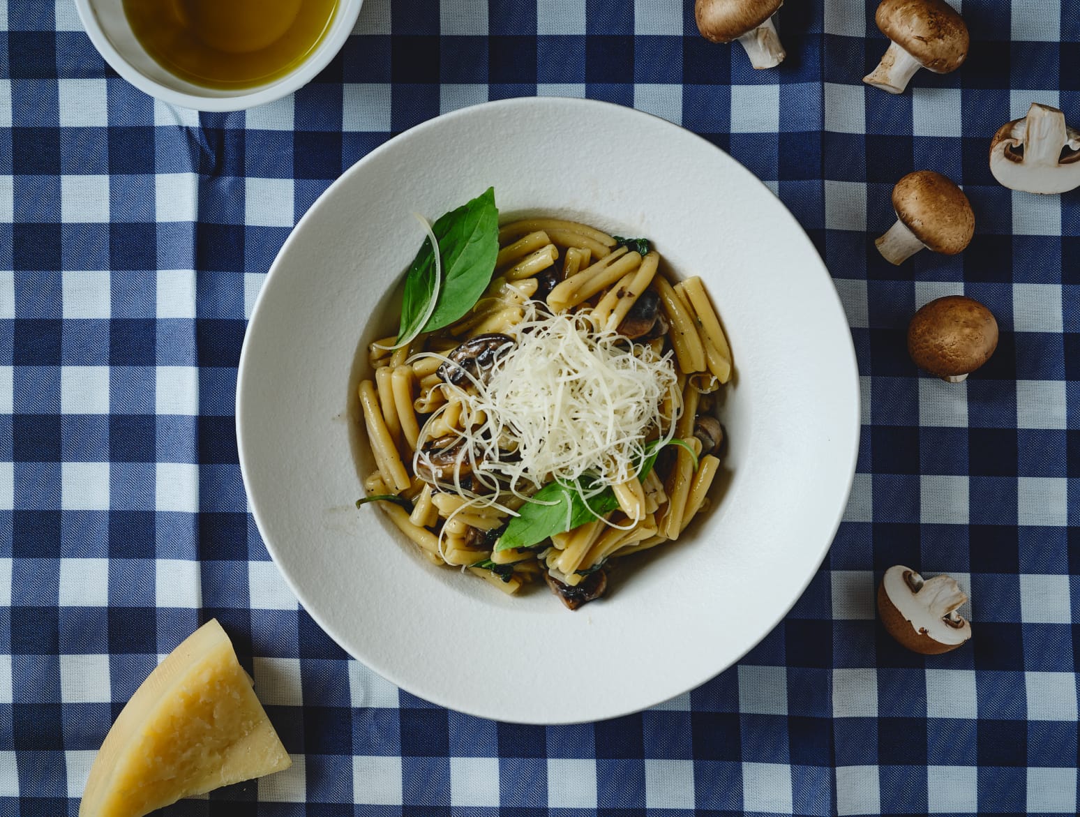 קזרצ׳י ברוטב אלפרדו